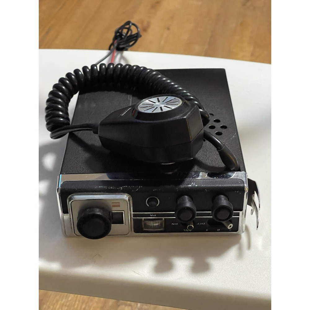 Sharp CB Radio Model CB-500UB with Microphone